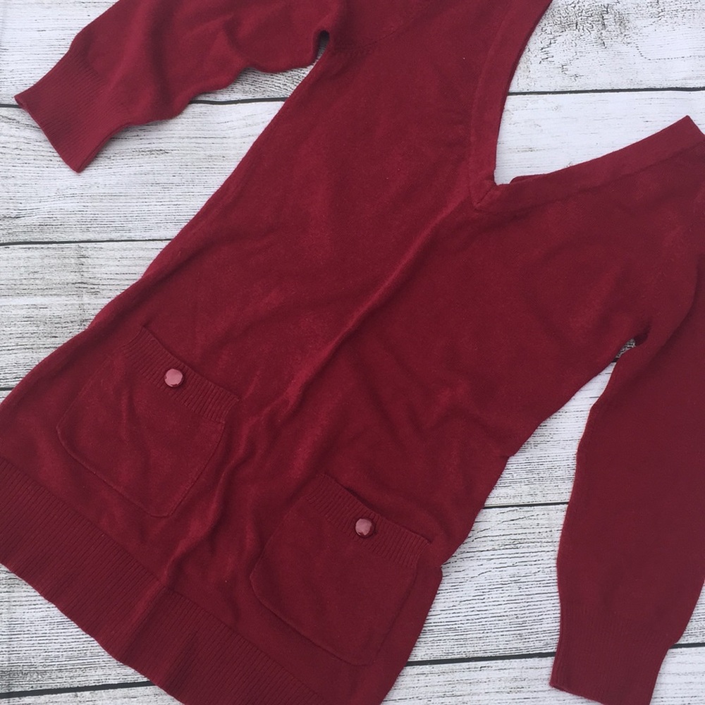Wine colored v-neck tunic